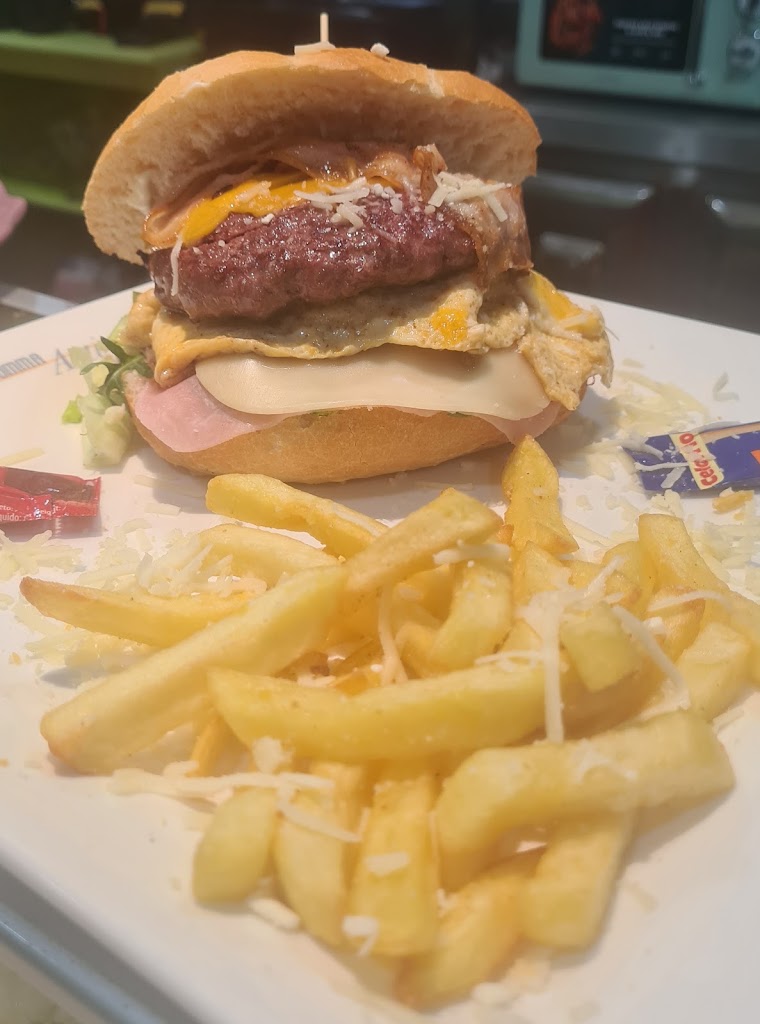 Bar cafe burguer La Quedada — Papas fritas