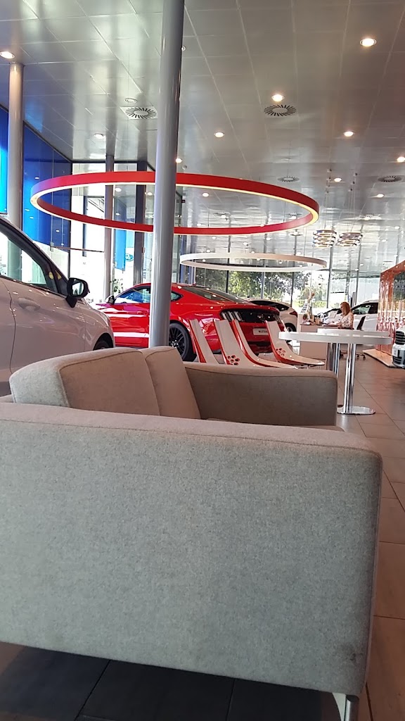 Concesionario Oficial Ford | Romacar — Interior