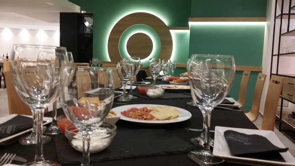 Restaurante Los Gemelos — Comida y bebida