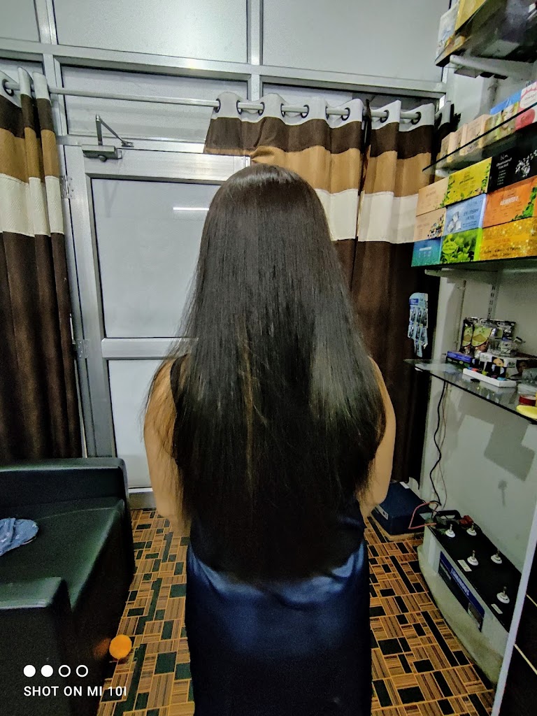 Daisy Beauty Parlour