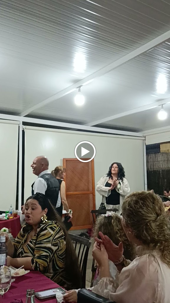 Chiringuito El Botanico — Videos