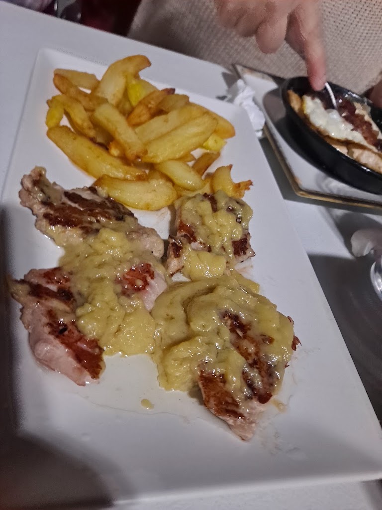 Bar Ribera De Camas — Churrasco