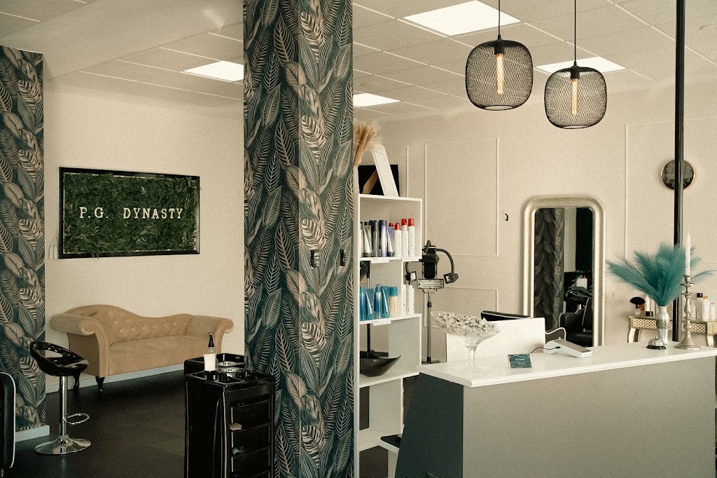 PEDRO G. DYNASTY Hairsalon — Interior