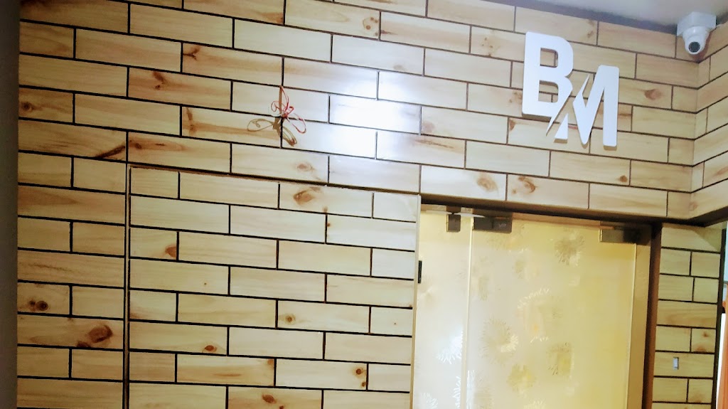 Binal Mehta Makeover Salon Academy