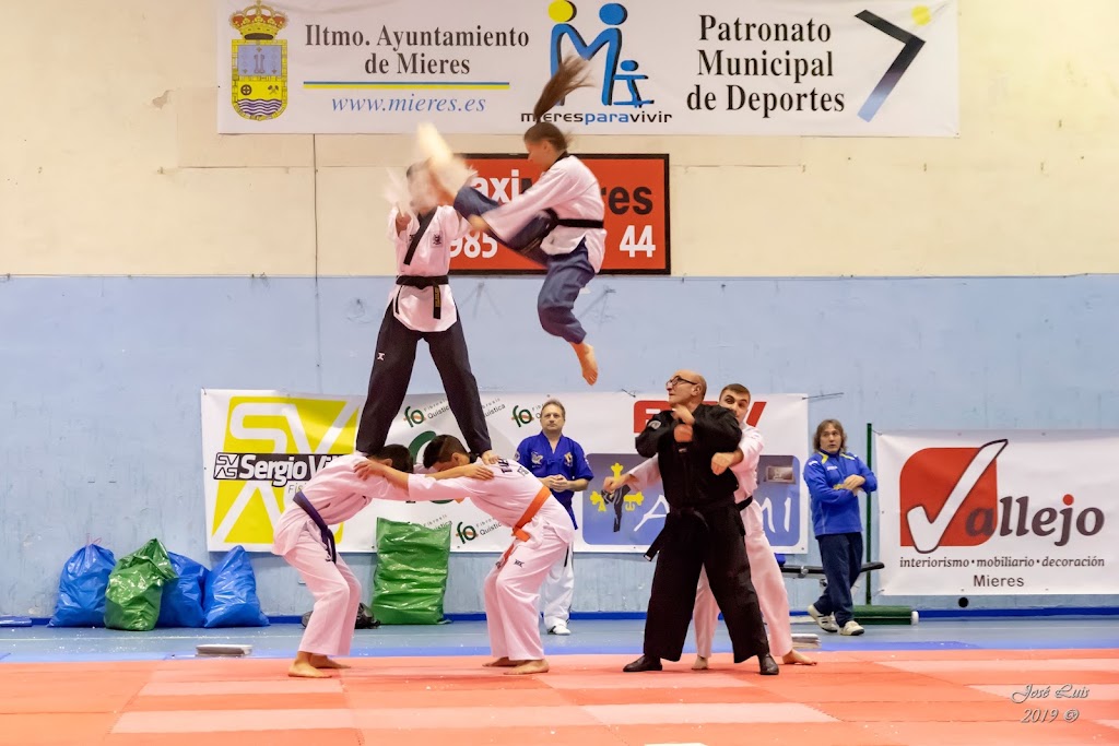 Academia De Artes Marciales Taemi