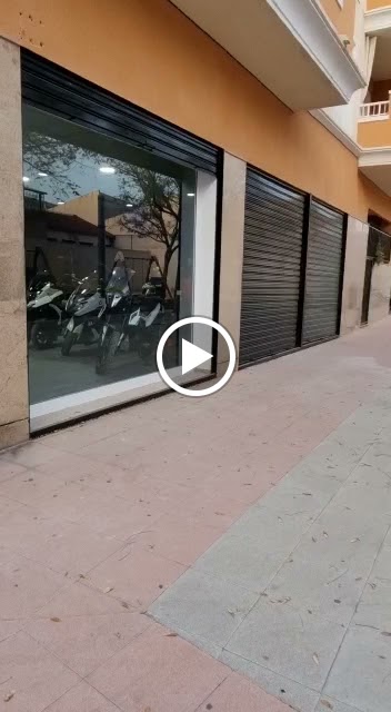 E_motionPlus | Compraventa de Vehiculos en Espana — Videos