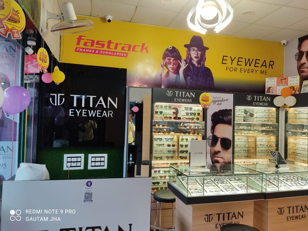 Titan Eyewear An Exclusive Showroom