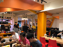 6450d2f0d625dd1931126ab7 的照片