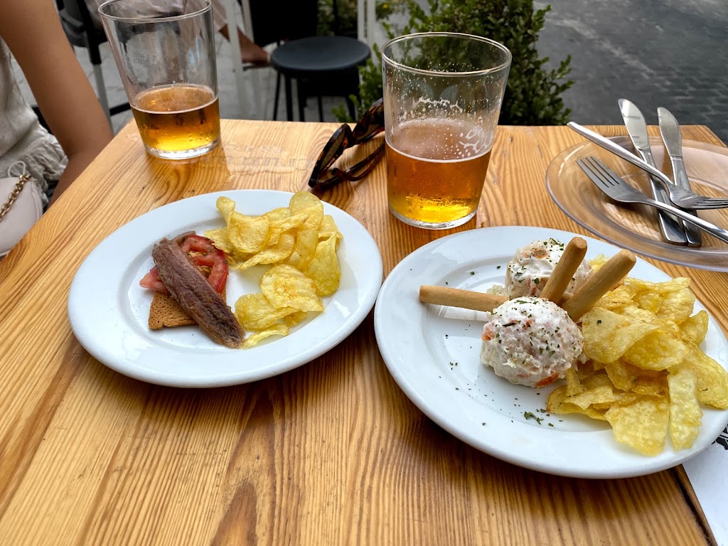 Bar INFANTE TAPAS — Comida y bebida