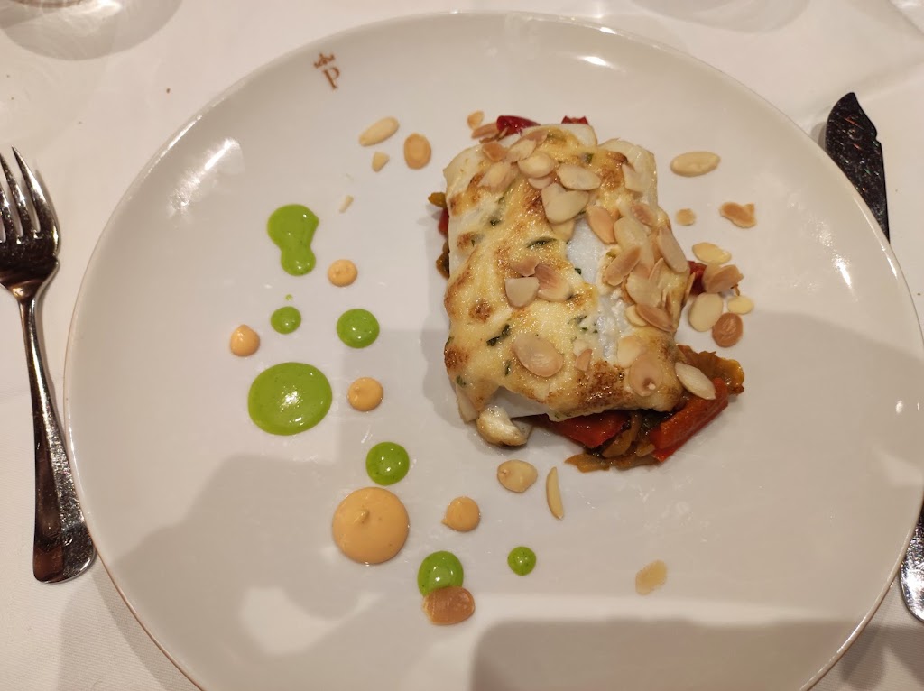 Restaurante Helios — Comida y bebida