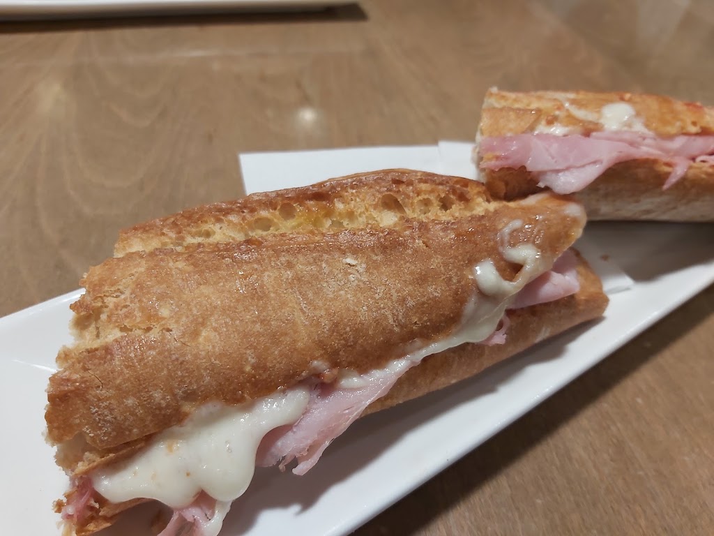 Tarasca Cafe — Baguette