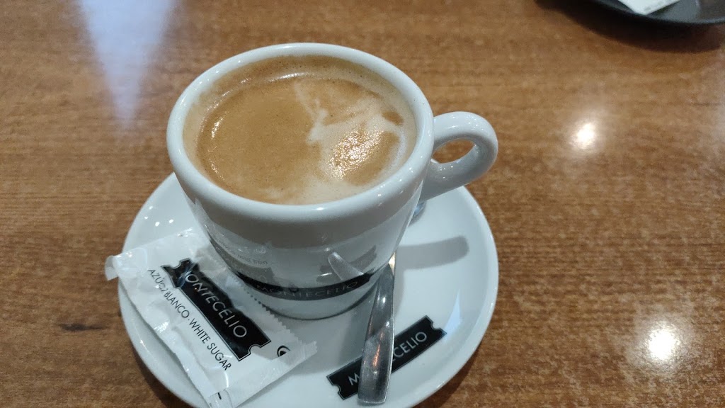 DAGDA — Comida y bebida
