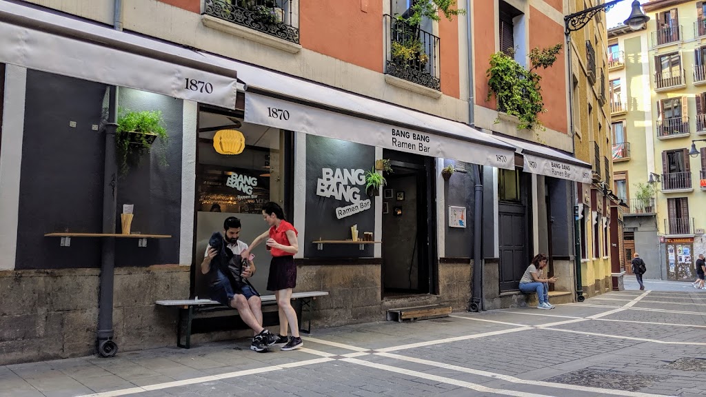 Restaurante Japones - BANG BANG RAMEN BAR