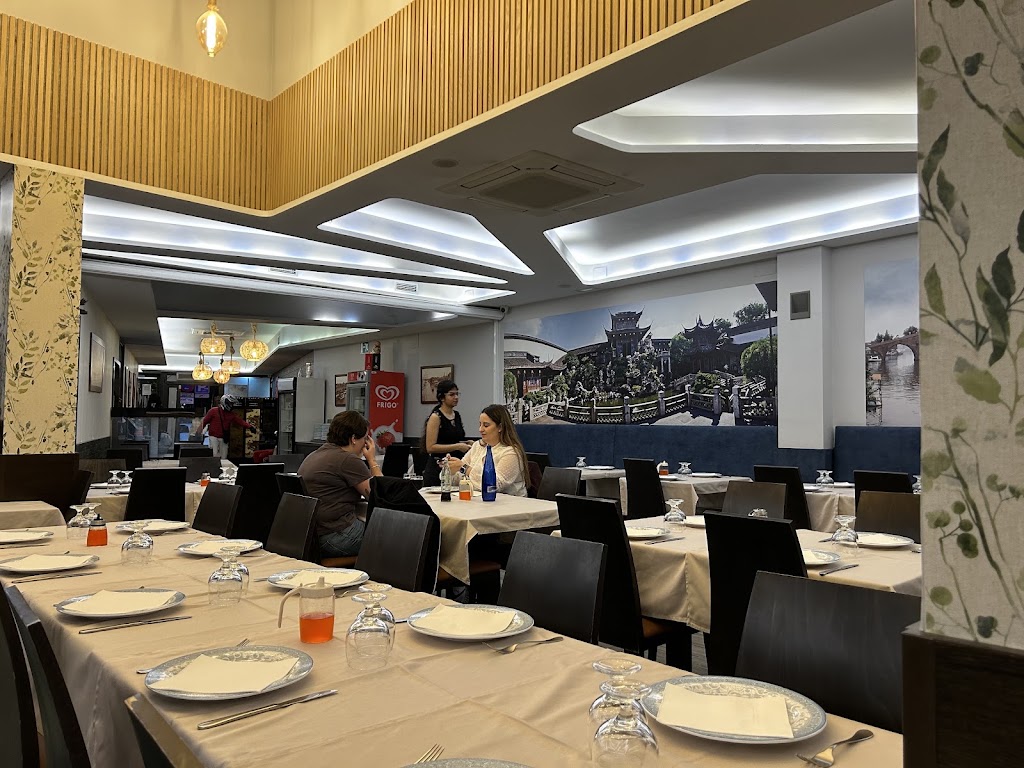 Restaurante Dragon Rojo — Ambiente