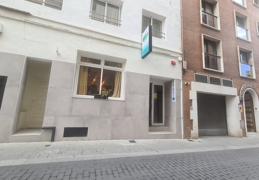 HOSTAL MOZAIK LLORET DE MAR