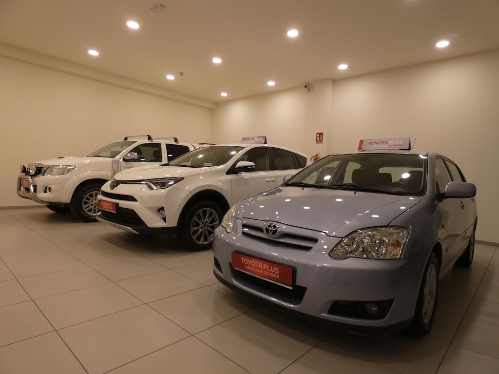 Concesionario Oficial TOYOTA - Yokamotril — Interior