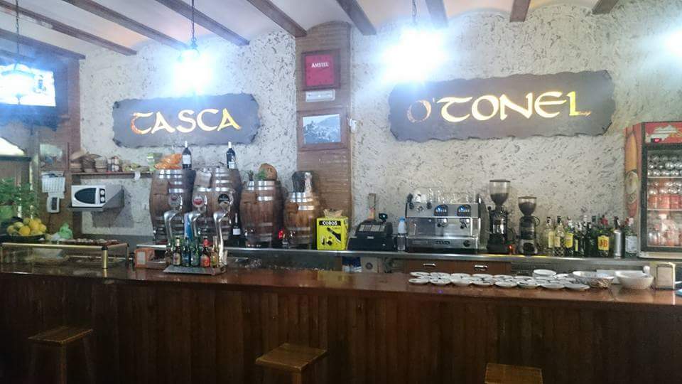 Tasca O'tonel — Ambiente