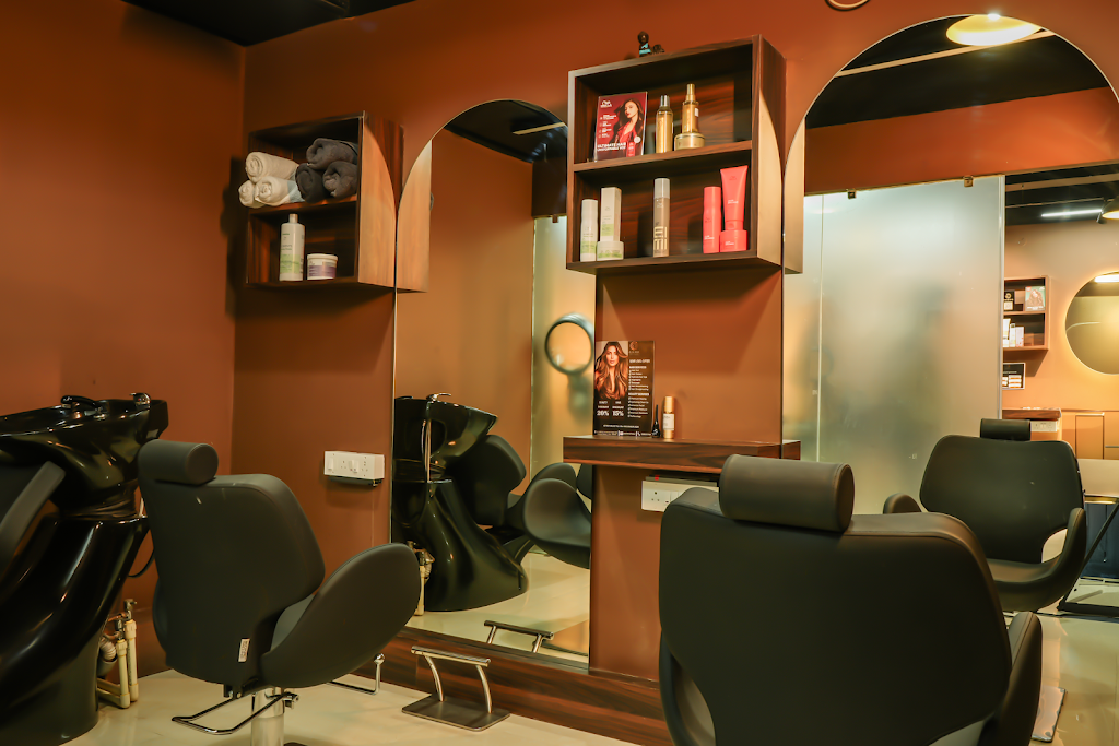 Posh End Unisex Salon