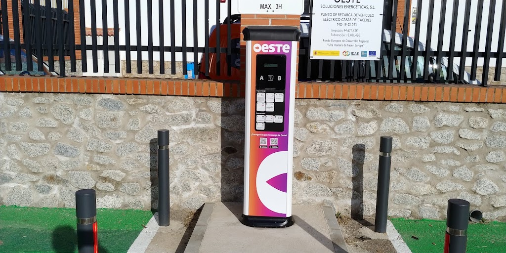 Punto de carga Oeste