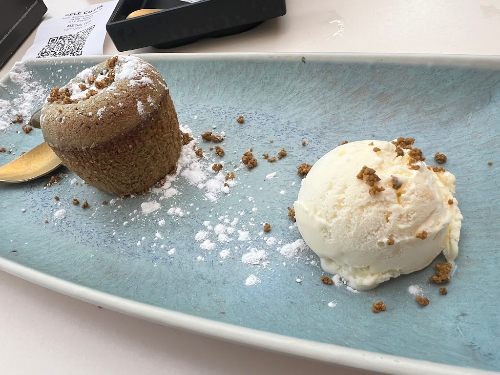 Restaurante Casa Cele Costa — Comida y bebida