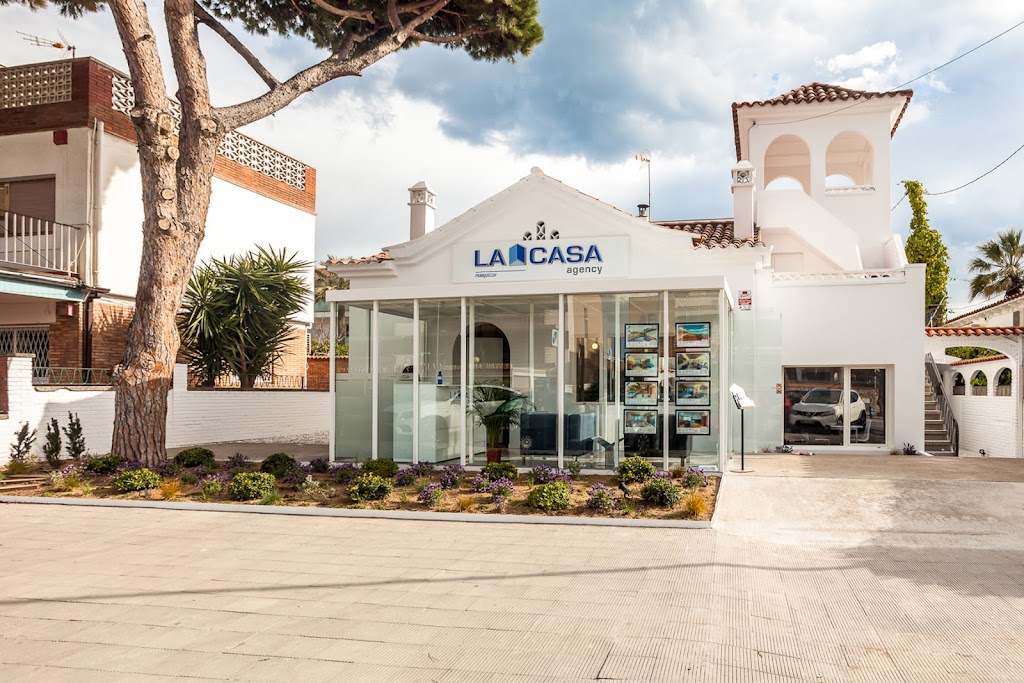 La Casa Agency