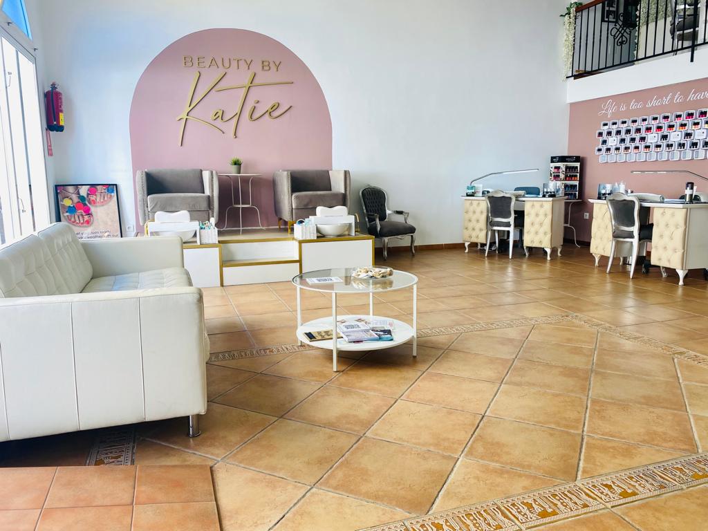 Beauty by Katie — Del propietario