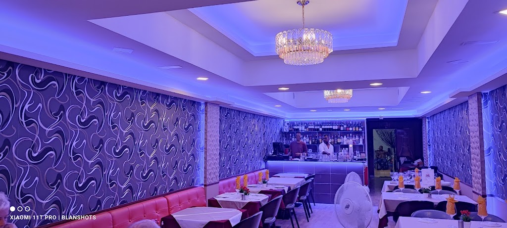 SPICE LOUNGE — Ambiente