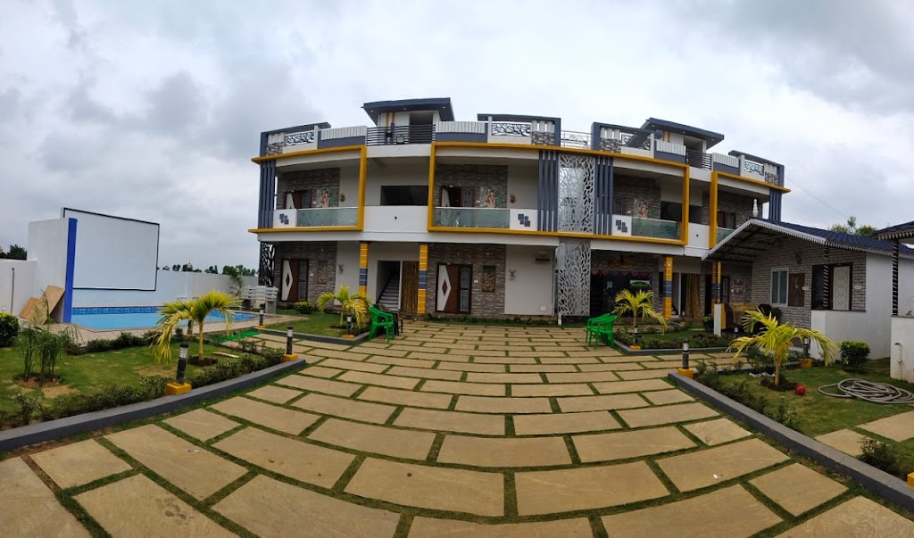 Yelagiri Lake Palace