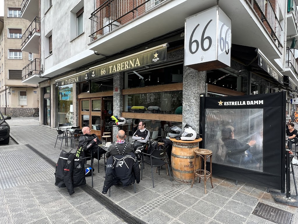 Bar 66