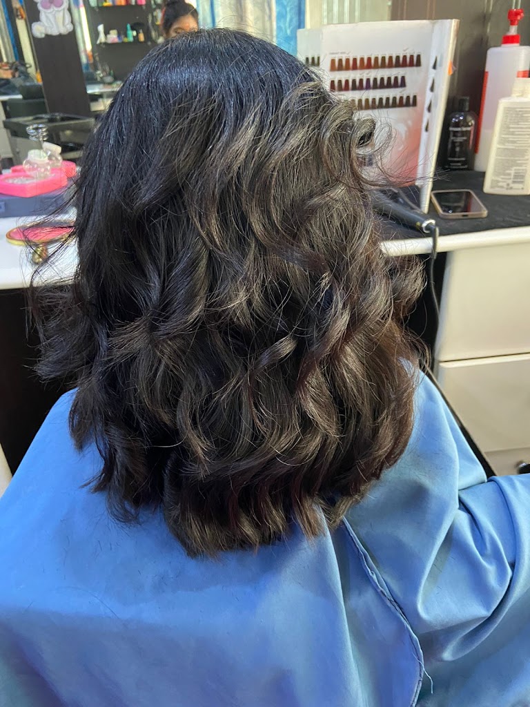 The Vanity Unisex Salon