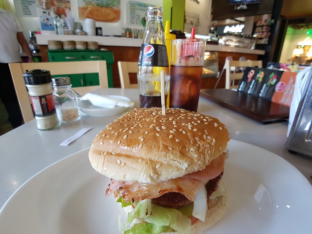 Expressate Cafeteria — Comida y bebida