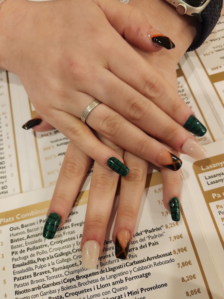 Mayeily Nails — Carta
