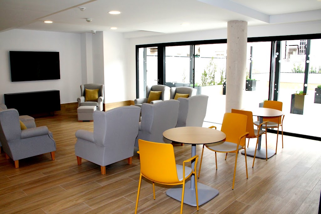 Residencia para mayores Ballesol Logrono*****