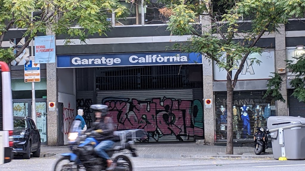 Garatge California
