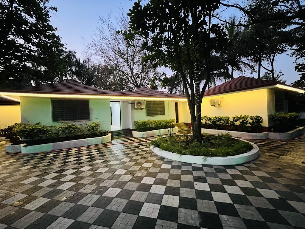Gauri Resort