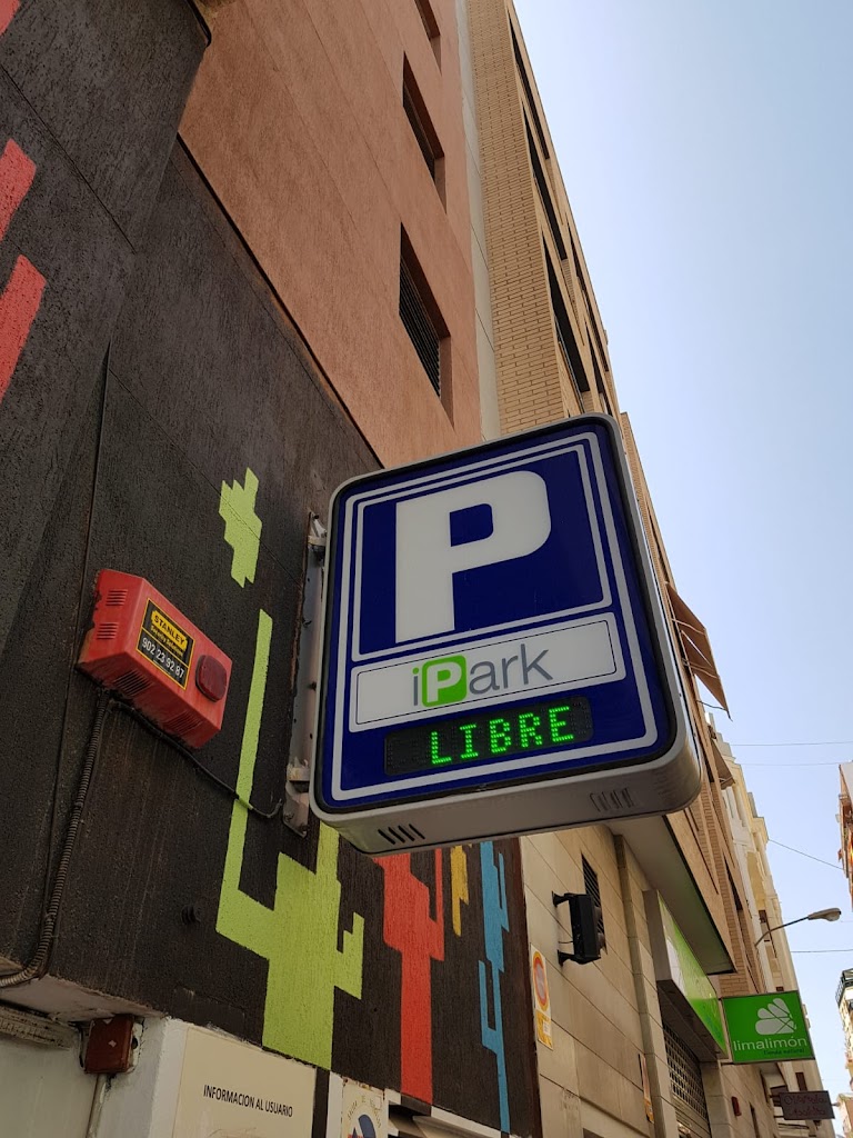 Parking Poeta Quintana | iPark