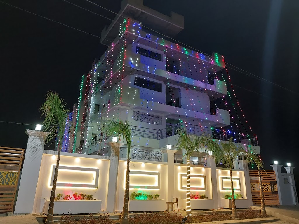 The Narayan Inn Hotel And Banquet Hall