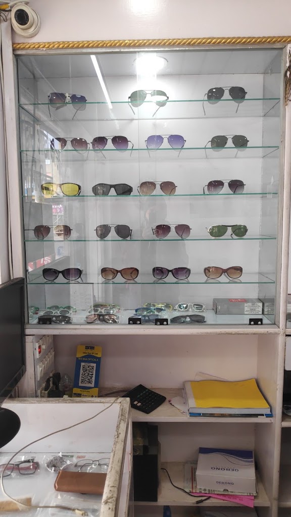 Maa Opticals