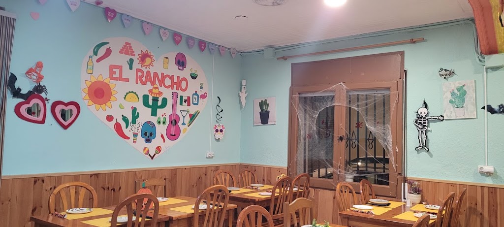 El Rancho Restaurante Mexicano — Ambiente
