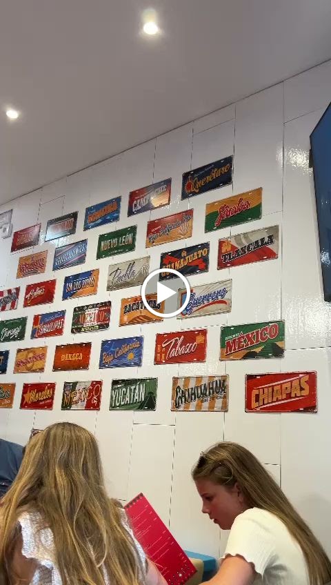 Taqueria Echale Manito — Ambiente