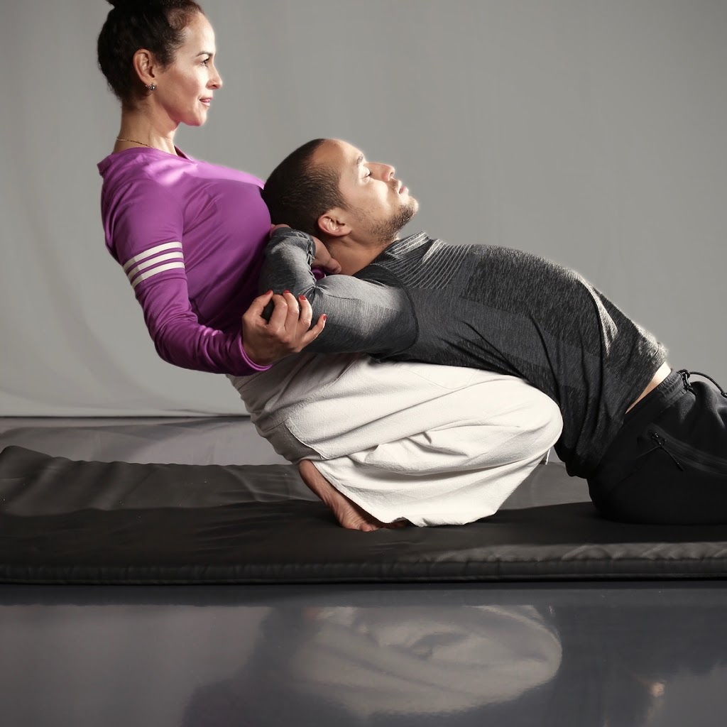 Mobile Massage and Wellness By Claudia