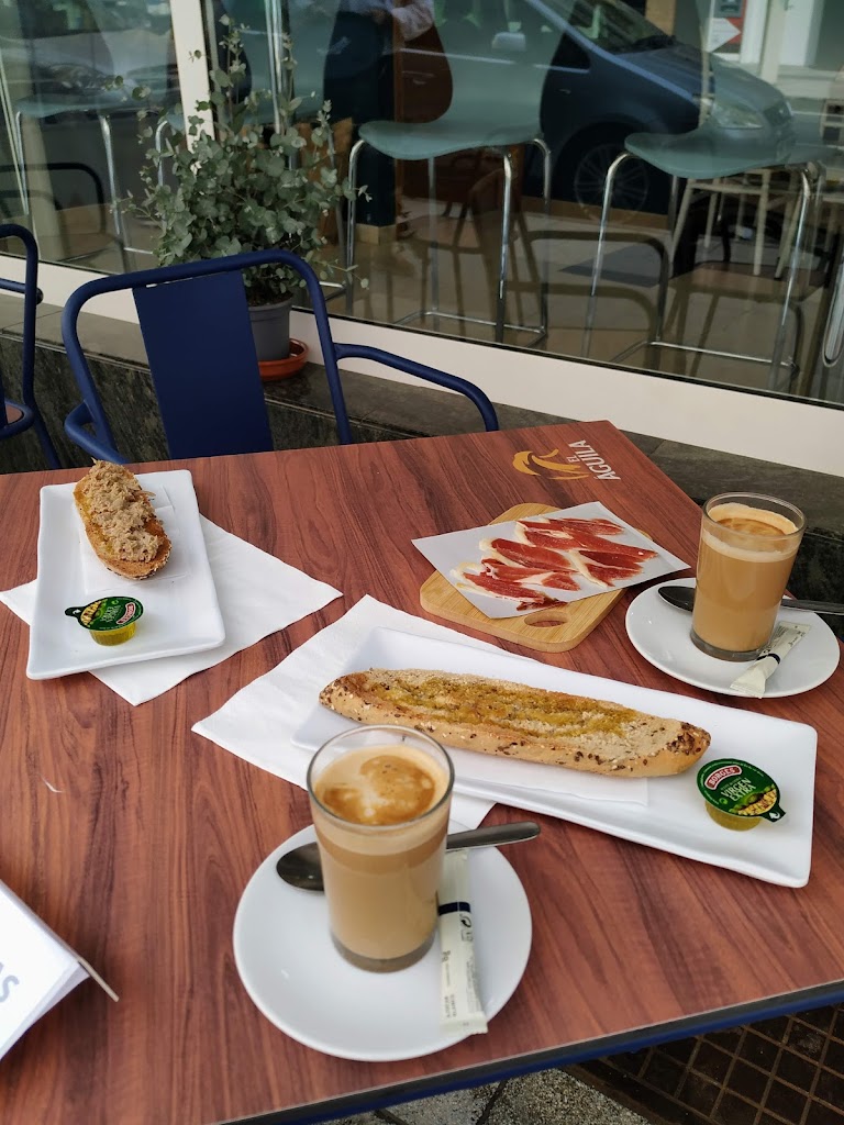 Cafeteria Bar La Hora — Capuchino