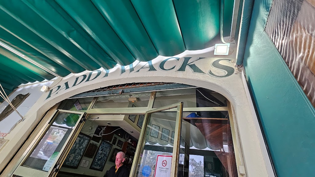 Paddywacks Irish Pub