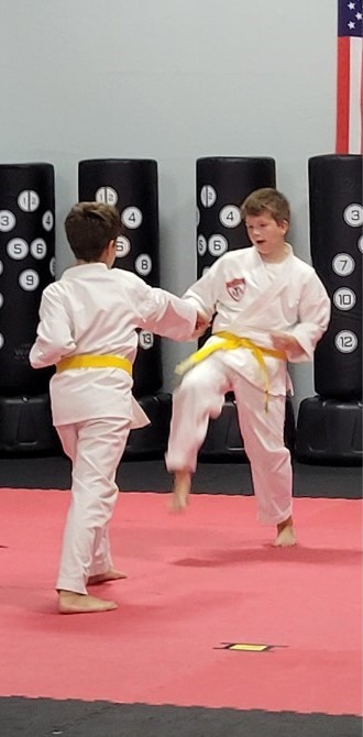  4Kicks Family Taekwondo