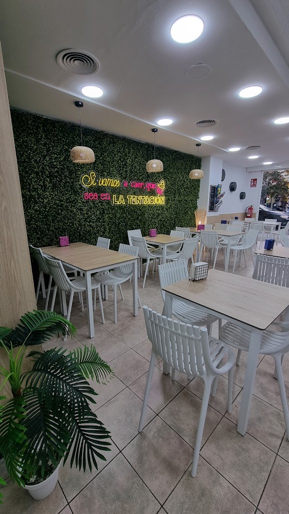 Cafeteria Rincon Uruguayo - Panaderia y Pasteleria Artesanal