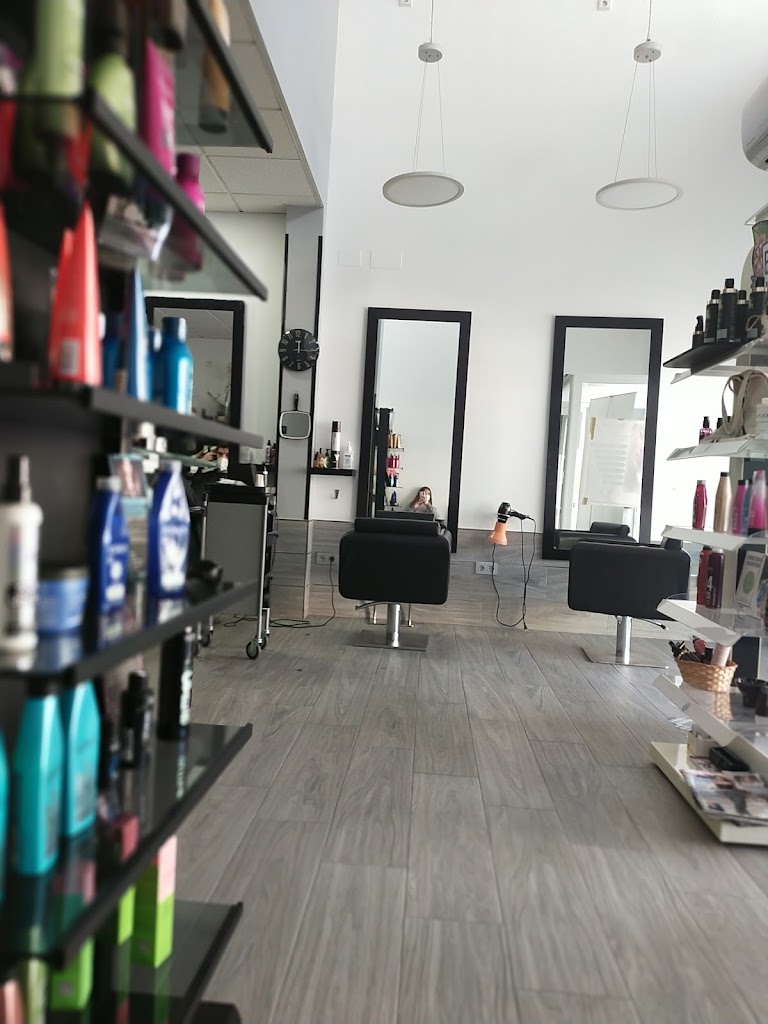 Centro de Belleza Maleni Cantero. Peluqueria y Estetica — Interior