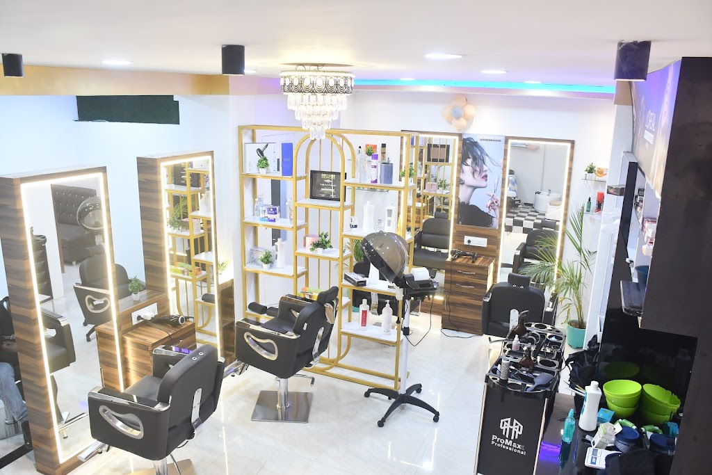 The Salon Guys Best Unisex Salon Best Bridal Makeup Artist Hair Salon Beauty Salon Ladies Parlour In Jehanabad