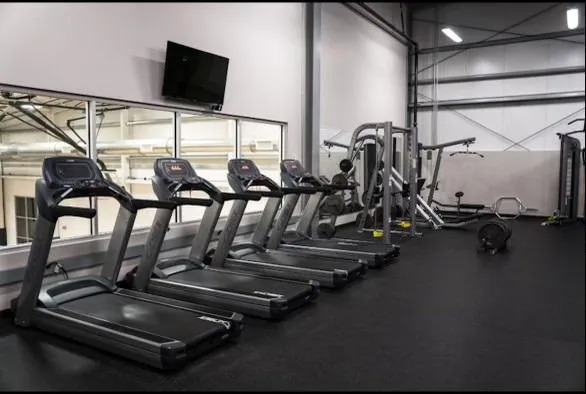  TRoe Fitness & Sports Rehab