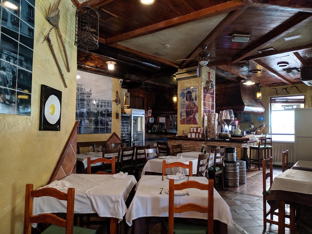 Restaurante El Anticuario — Ambiente