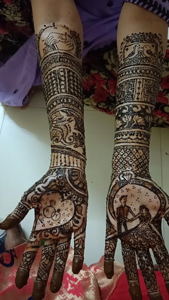 Smita Beauty Salon Nail Arts